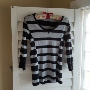 Performance Tee stripe V-Neck Shirt 3/4 sleeve